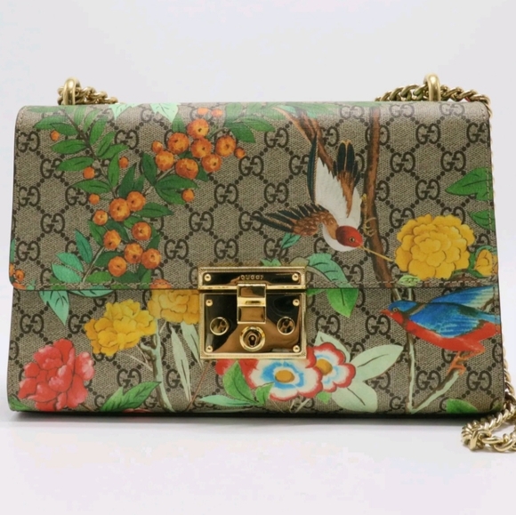 GUCCI GG SUPREME TIAN PADLOCK MEDIUM PADLOCK BAG - Picture 1 of 8